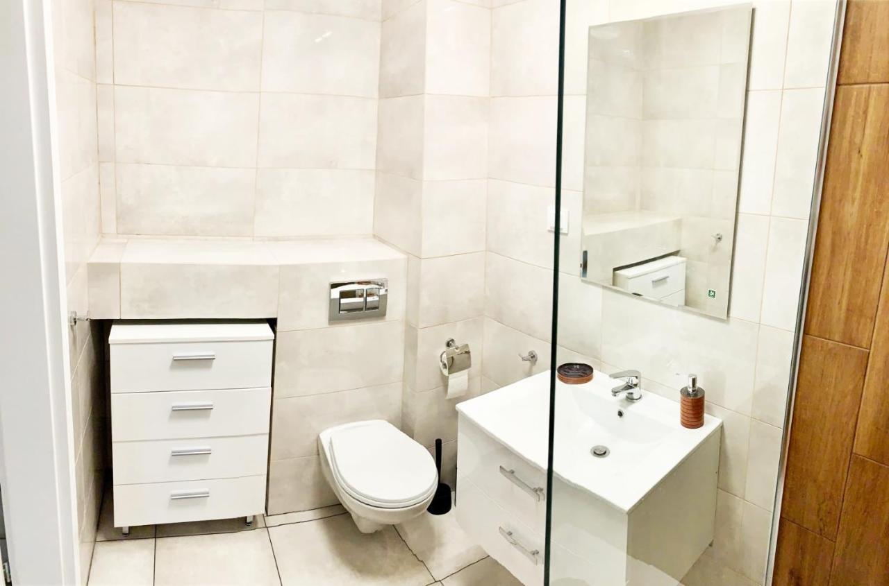 Fort Wola 12B By Homeprime Varšava Exteriér fotografie