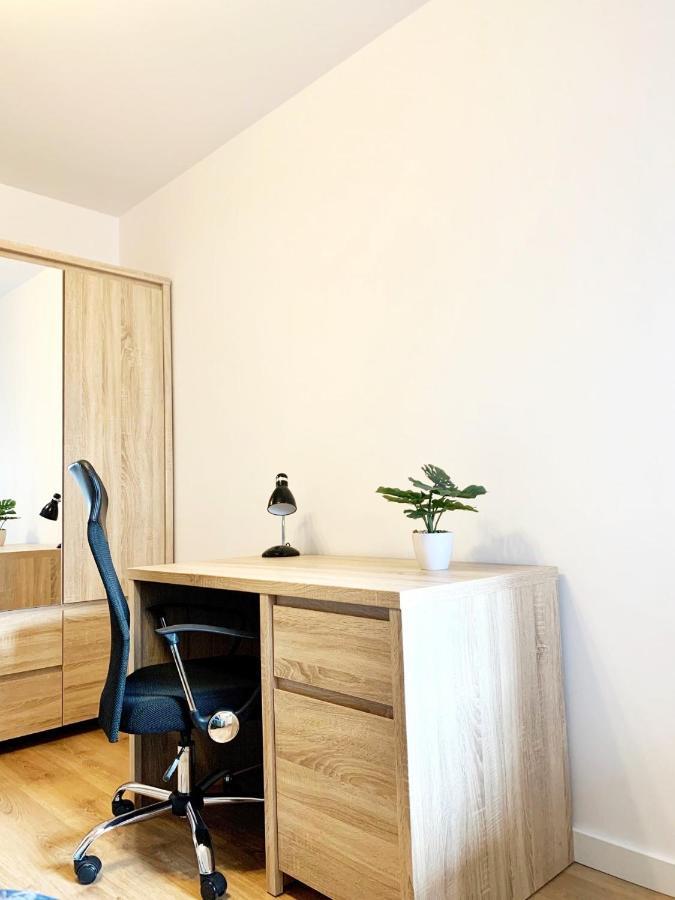 Fort Wola 12B By Homeprime Varšava Exteriér fotografie