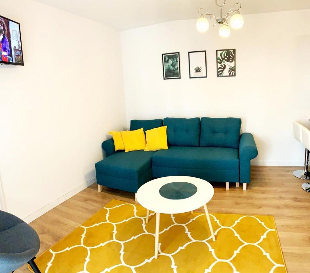 Fort Wola 12B By Homeprime Varšava Exteriér fotografie